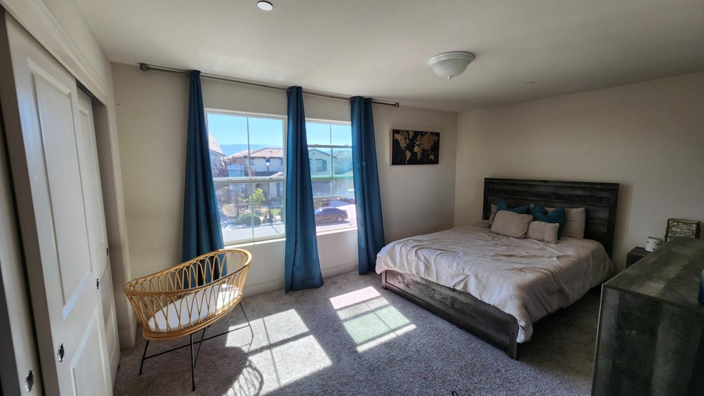 Detail Gallery Image 17 of 28 For 1280 Palermo Dr, Salinas,  CA 93905 - 4 Beds | 2/1 Baths