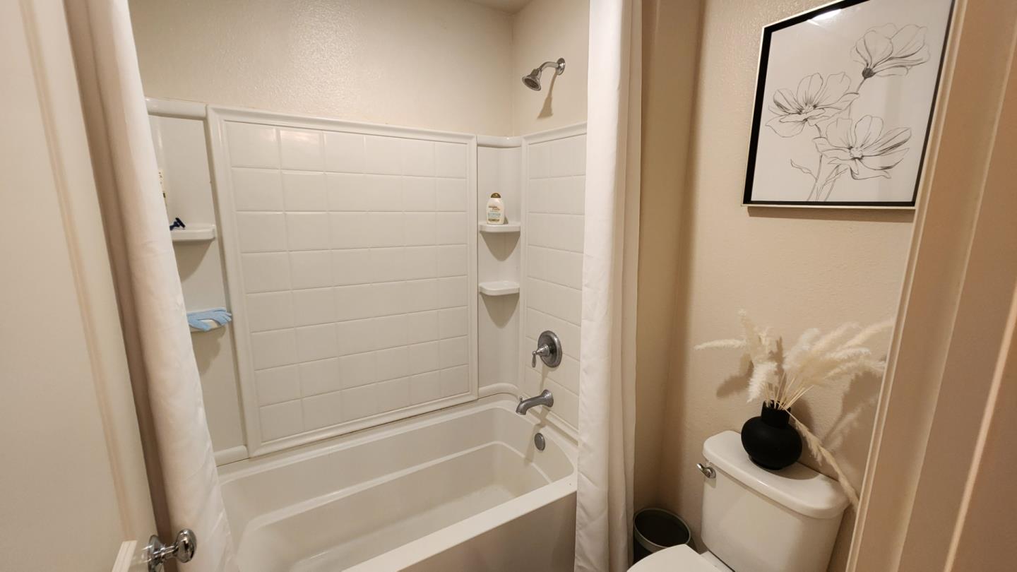 Detail Gallery Image 21 of 28 For 1280 Palermo Dr, Salinas,  CA 93905 - 4 Beds | 2/1 Baths