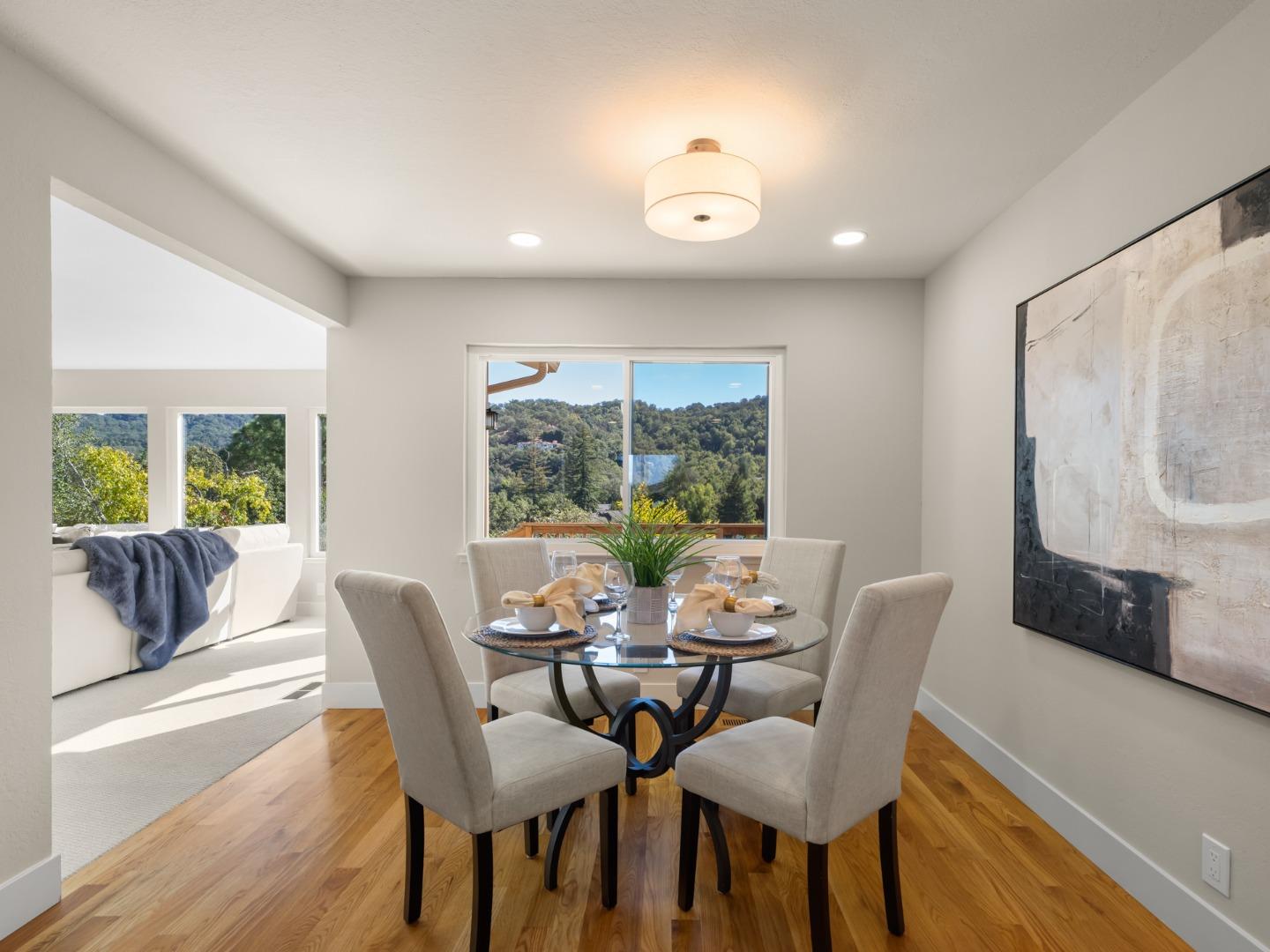 Detail Gallery Image 11 of 50 For 6746 Lookout Bnd, San Jose,  CA 95120 - 4 Beds | 2/1 Baths
