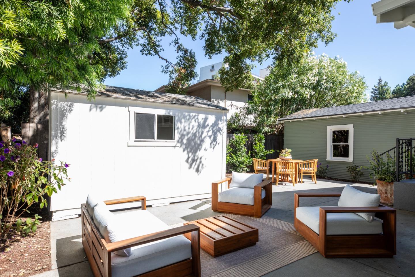 Detail Gallery Image 24 of 32 For 759 Cowper St, Palo Alto,  CA 94301 - 2 Beds | 1 Baths