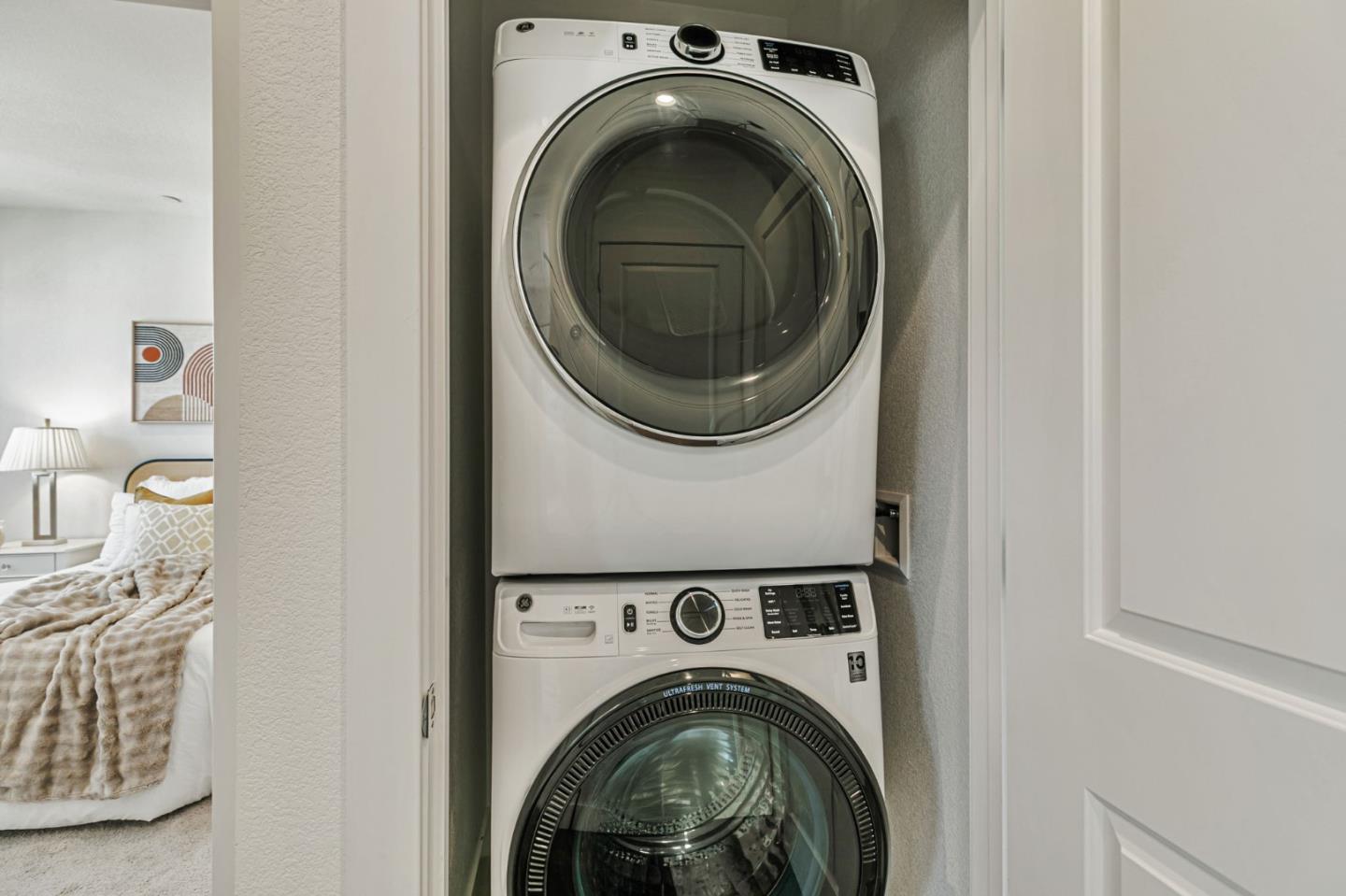 Detail Gallery Image 25 of 35 For 2938 Lamory Pl, Santa Clara,  CA 95051 - 2 Beds | 2/1 Baths