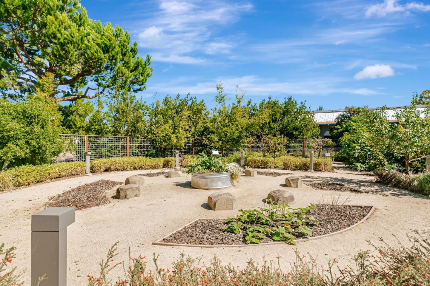 Detail Gallery Image 35 of 35 For 2938 Lamory Pl, Santa Clara,  CA 95051 - 2 Beds | 2/1 Baths