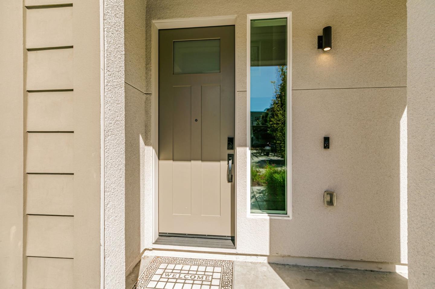 Detail Gallery Image 5 of 35 For 2938 Lamory Pl, Santa Clara,  CA 95051 - 2 Beds | 2/1 Baths