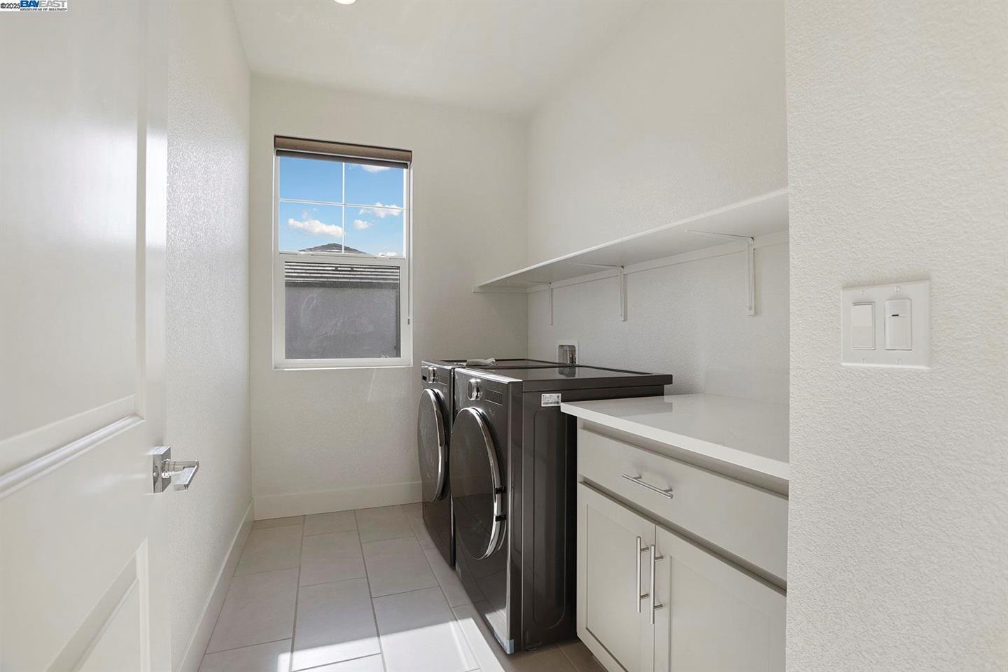 Detail Gallery Image 17 of 23 For 2208 Daimler St, Lathrop,  CA 95330 - 3 Beds | 2/1 Baths