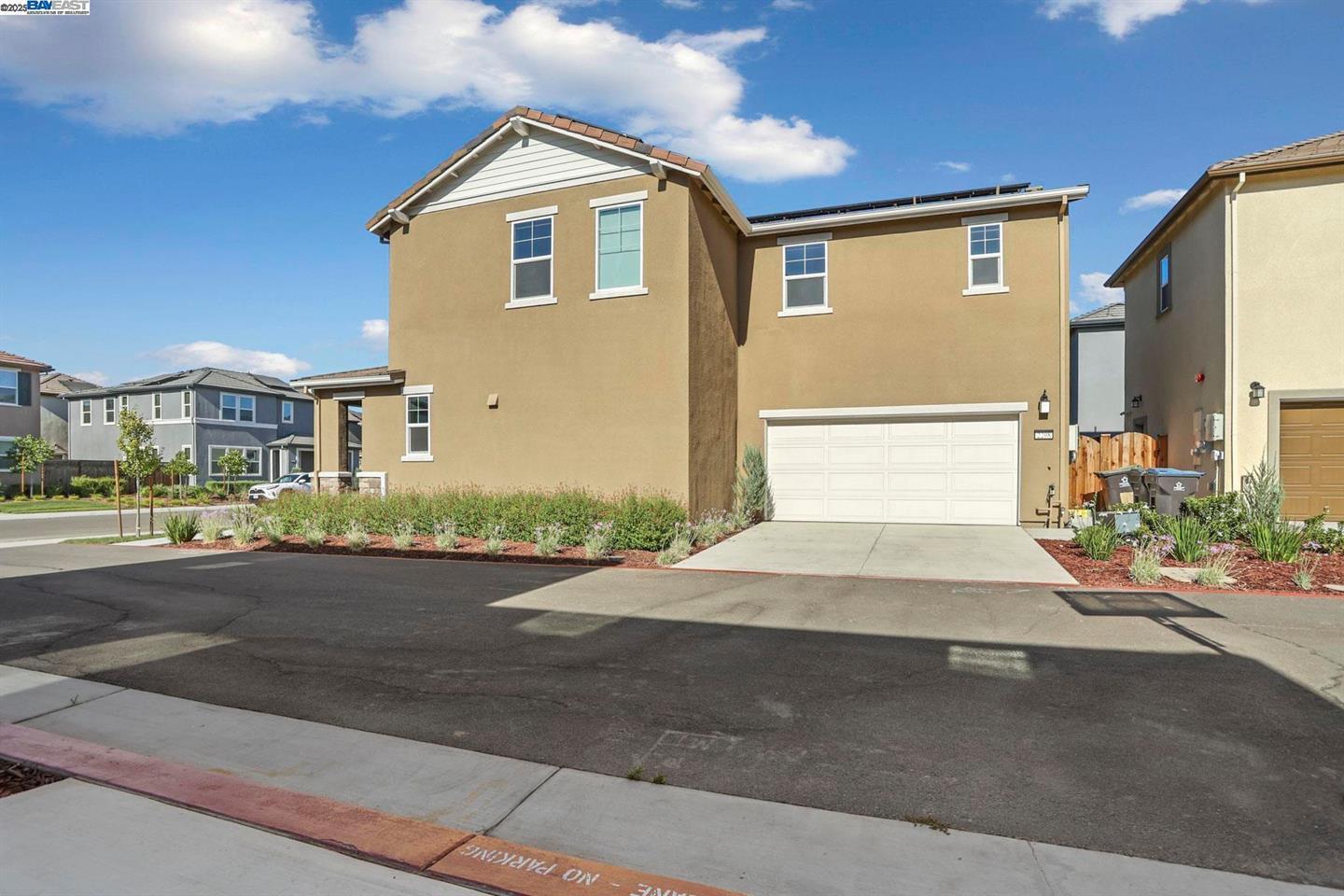 Detail Gallery Image 23 of 23 For 2208 Daimler St, Lathrop,  CA 95330 - 3 Beds | 2/1 Baths