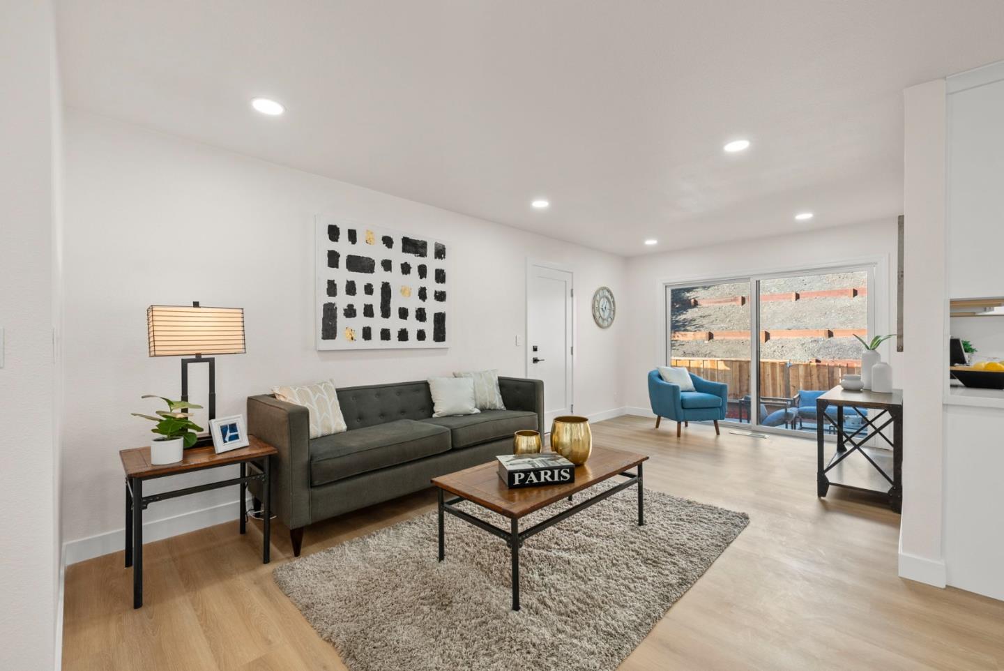 Detail Gallery Image 10 of 56 For 1276 Laurel Hill Dr, San Mateo,  CA 94402 - 3 Beds | 2 Baths