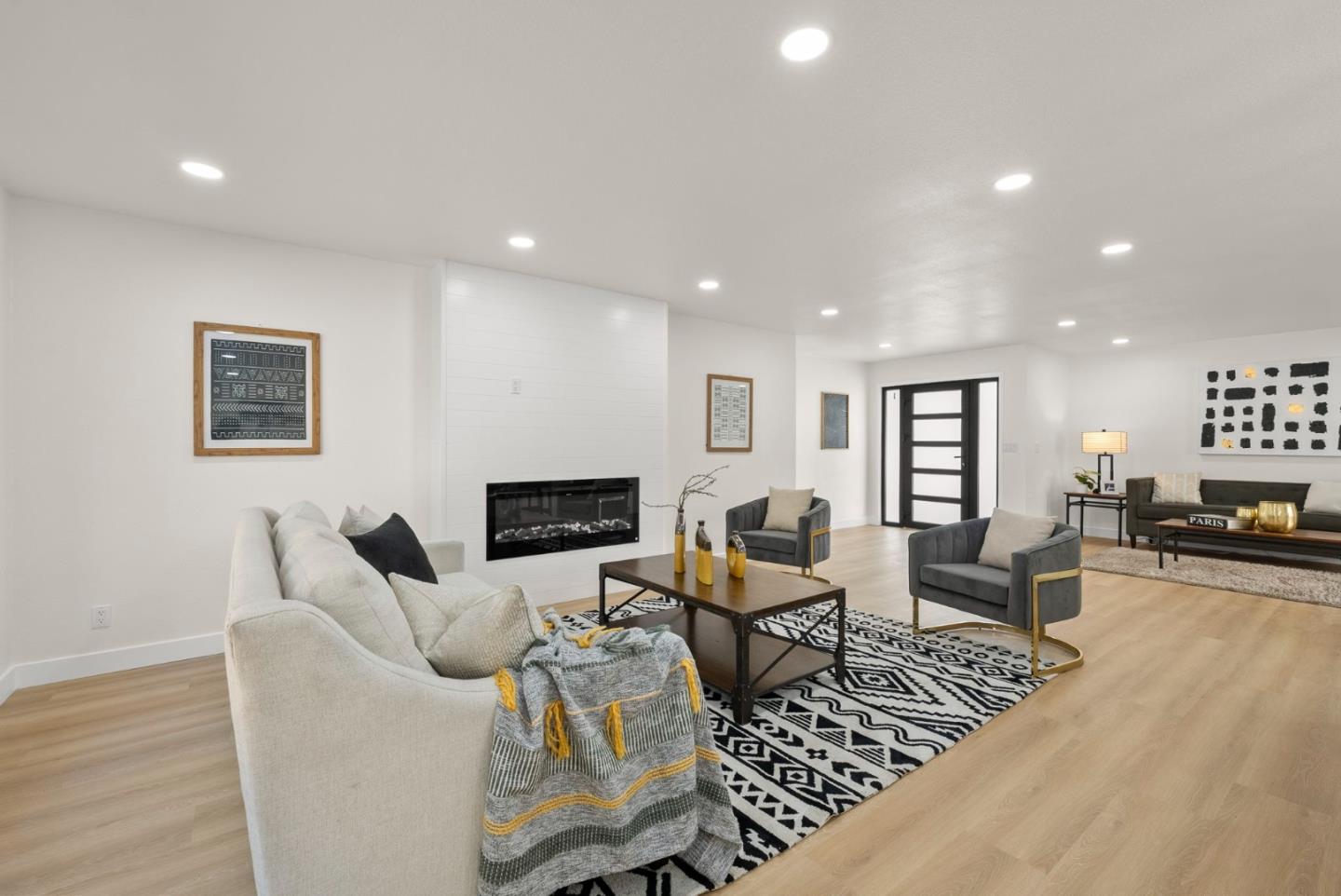 Detail Gallery Image 14 of 56 For 1276 Laurel Hill Dr, San Mateo,  CA 94402 - 3 Beds | 2 Baths