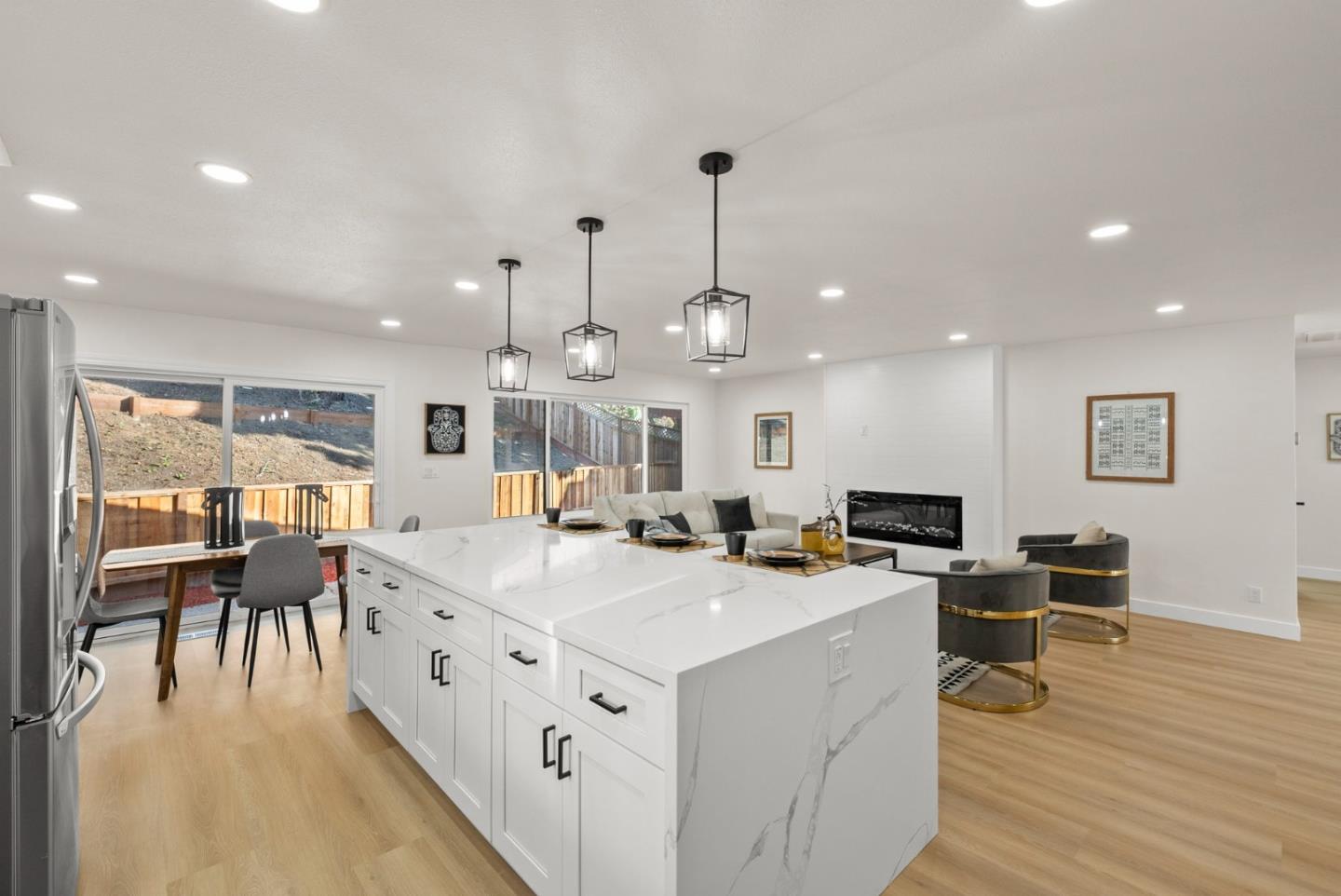 Detail Gallery Image 20 of 56 For 1276 Laurel Hill Dr, San Mateo,  CA 94402 - 3 Beds | 2 Baths