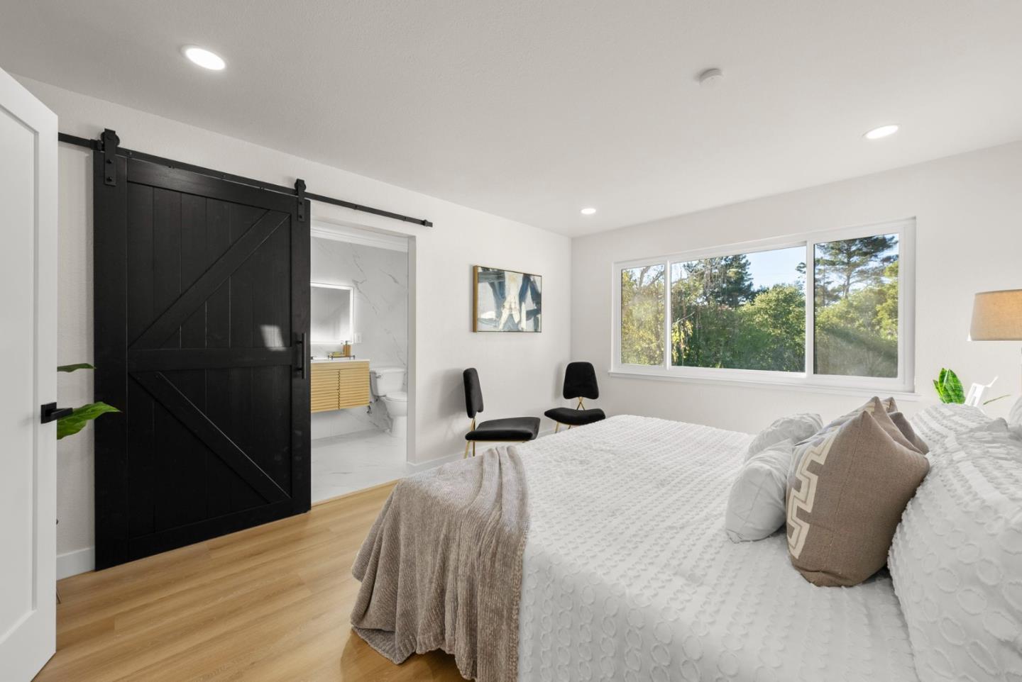 Detail Gallery Image 22 of 56 For 1276 Laurel Hill Dr, San Mateo,  CA 94402 - 3 Beds | 2 Baths