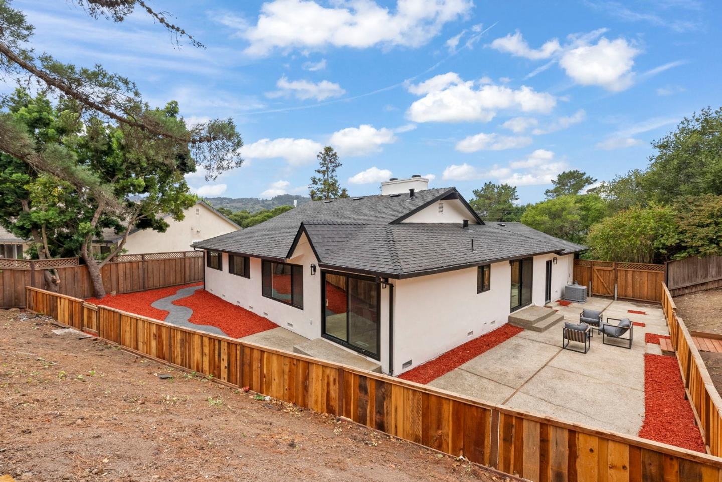 Detail Gallery Image 44 of 56 For 1276 Laurel Hill Dr, San Mateo,  CA 94402 - 3 Beds | 2 Baths