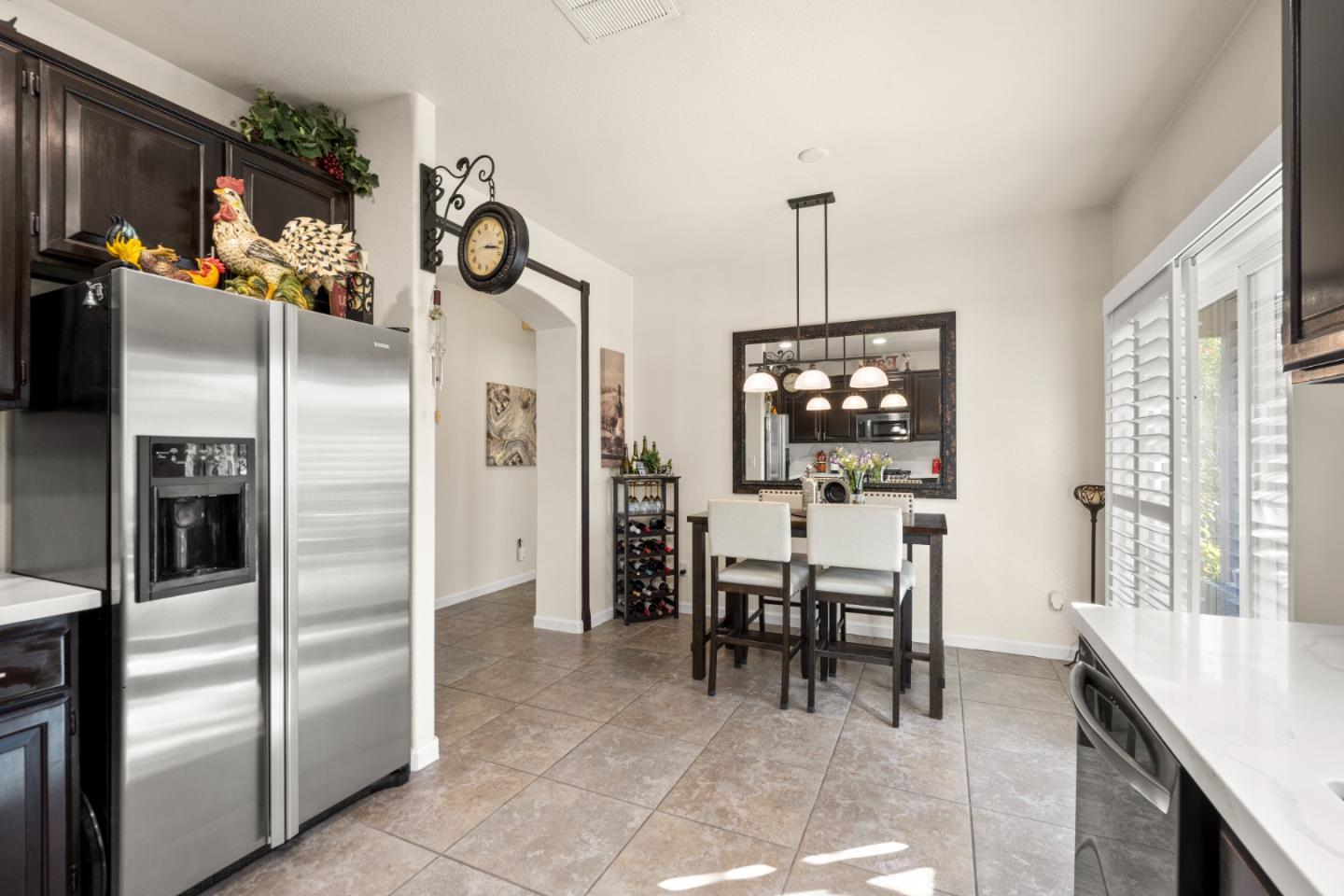 Detail Gallery Image 23 of 61 For 5751 Honor Pkwy, Sacramento,  CA 95835 - 3 Beds | 2/1 Baths