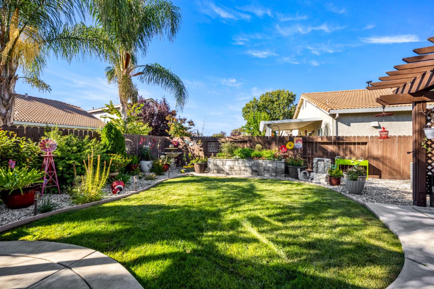 Detail Gallery Image 54 of 61 For 5751 Honor Pkwy, Sacramento,  CA 95835 - 3 Beds | 2/1 Baths