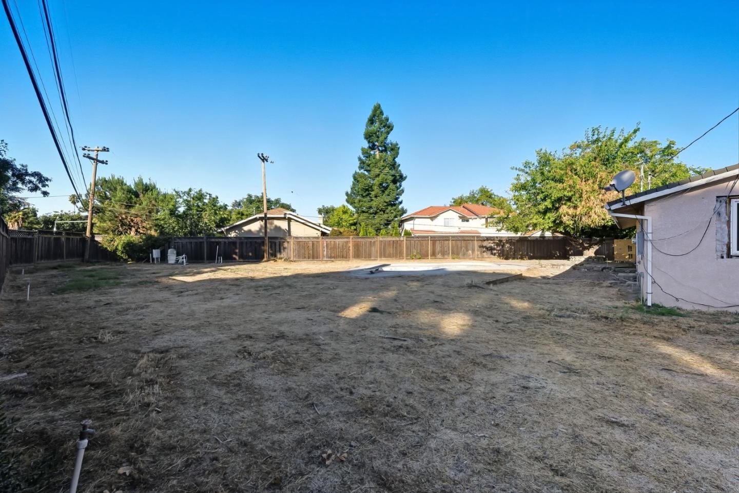 Detail Gallery Image 5 of 21 For 3928 Caxton Ct, San Jose,  CA 95130 - 3 Beds | 2 Baths