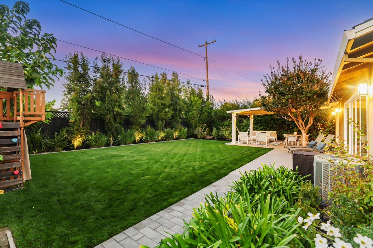 Detail Gallery Image 34 of 43 For 1705 Harte Dr, San Jose,  CA 95124 - 4 Beds | 2 Baths