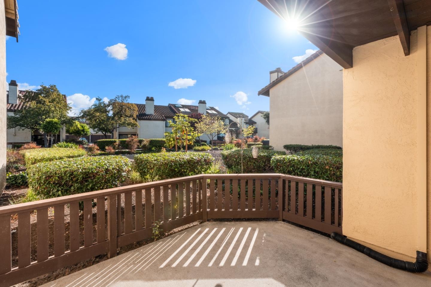 Detail Gallery Image 10 of 42 For 14408 Outrigger Dr, San Leandro,  CA 94577 - 3 Beds | 2/1 Baths