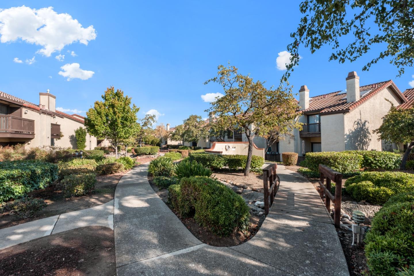 Detail Gallery Image 24 of 42 For 14408 Outrigger Dr, San Leandro,  CA 94577 - 3 Beds | 2/1 Baths