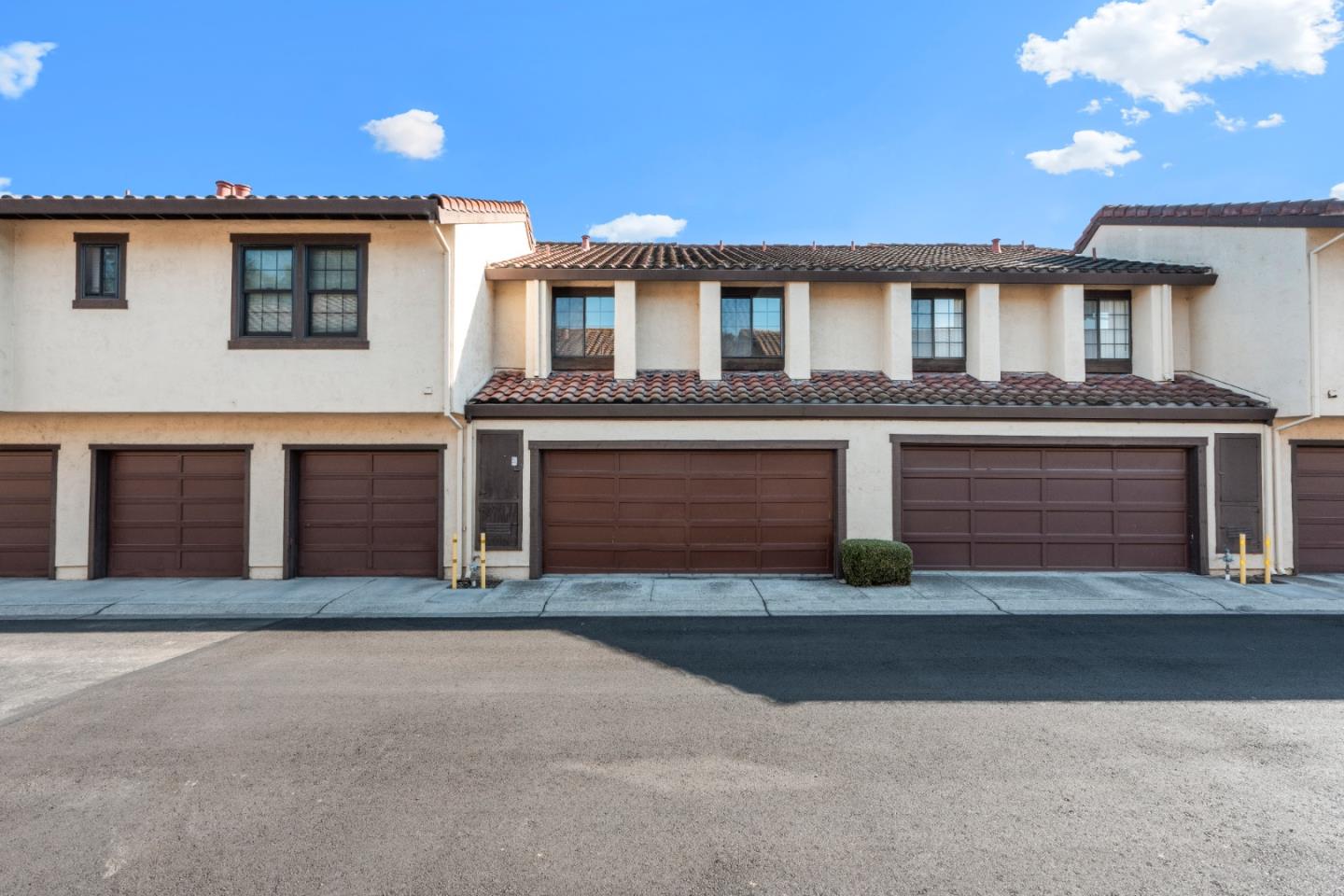 Detail Gallery Image 31 of 42 For 14408 Outrigger Dr, San Leandro,  CA 94577 - 3 Beds | 2/1 Baths