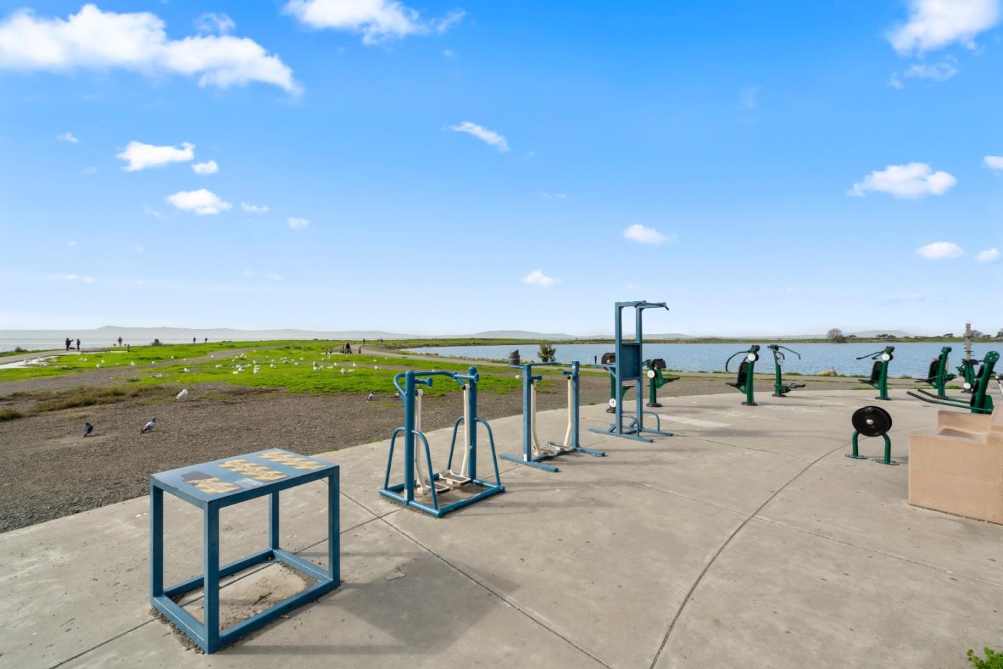 Detail Gallery Image 41 of 42 For 14408 Outrigger Dr, San Leandro,  CA 94577 - 3 Beds | 2/1 Baths