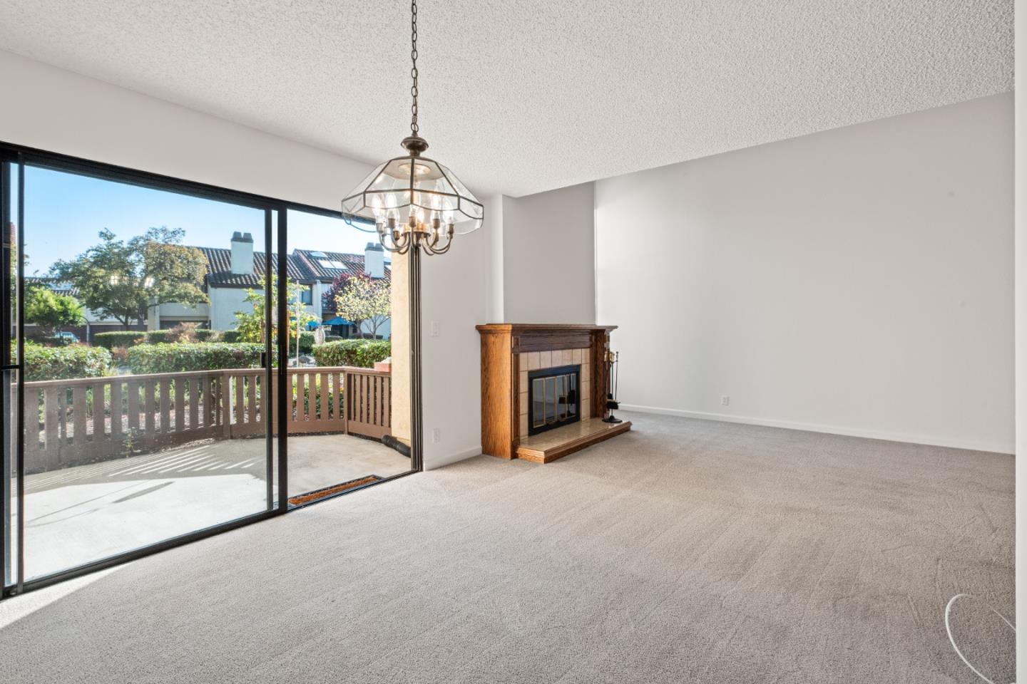 Detail Gallery Image 9 of 42 For 14408 Outrigger Dr, San Leandro,  CA 94577 - 3 Beds | 2/1 Baths