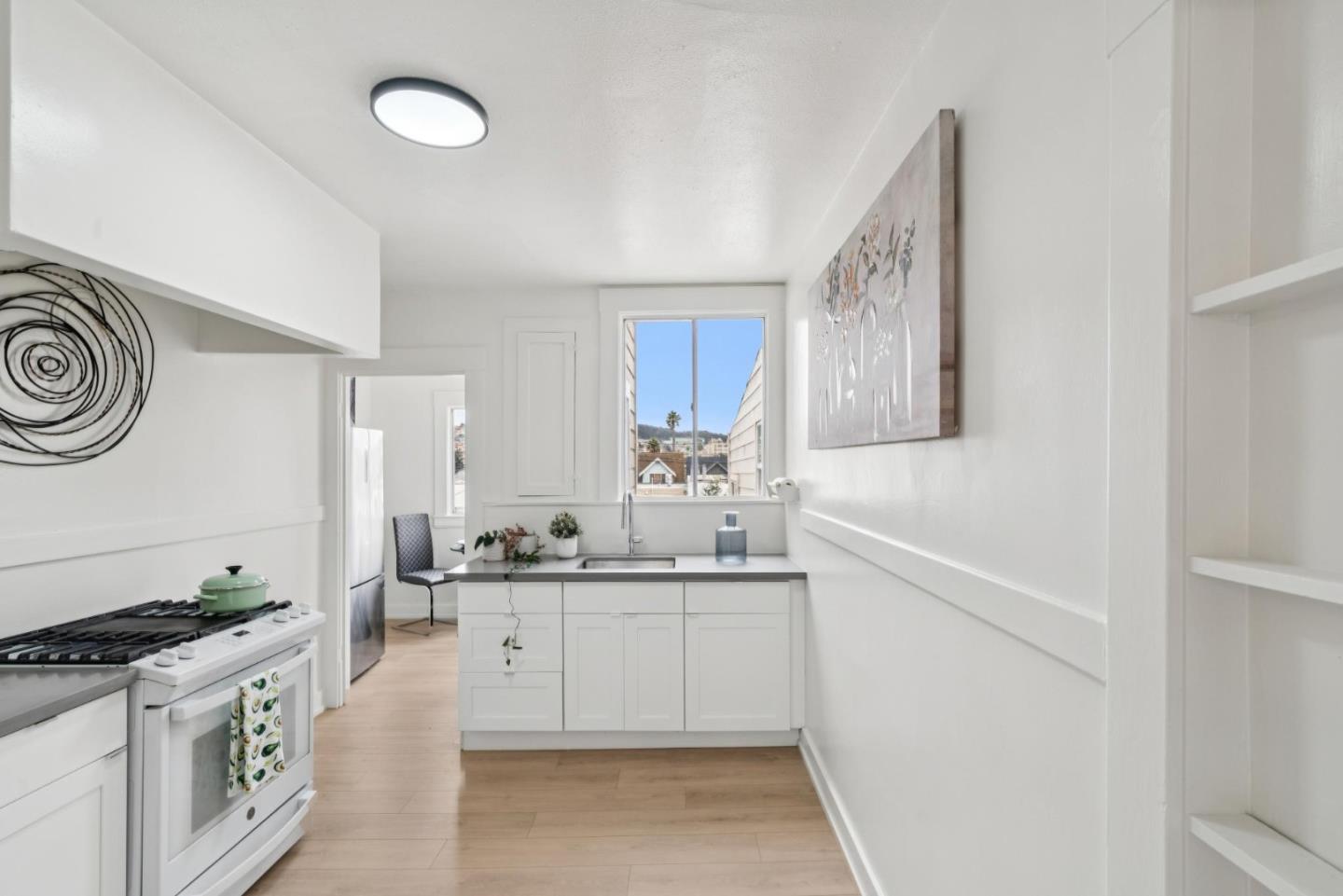 Detail Gallery Image 19 of 42 For 1849 San Jose Ave, San Francisco,  CA 94112 - 2 Beds | 1 Baths