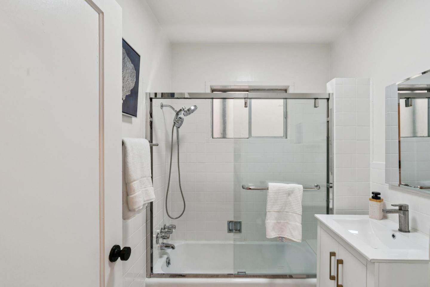 Detail Gallery Image 28 of 42 For 1849 San Jose Ave, San Francisco,  CA 94112 - 2 Beds | 1 Baths