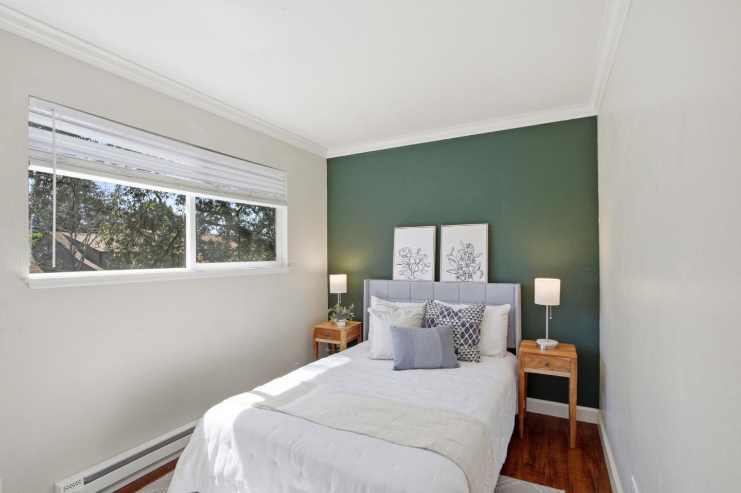 Detail Gallery Image 25 of 37 For 701 N Rengstorff Ave #20,  Mountain View,  CA 94043 - 4 Beds | 1/1 Baths