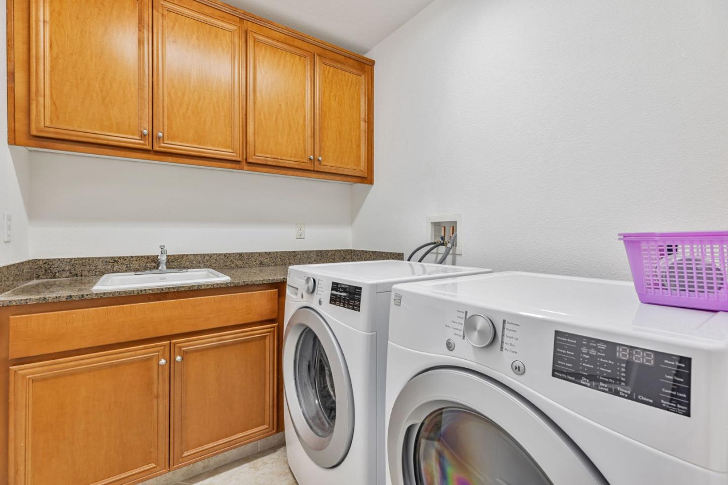 Detail Gallery Image 38 of 43 For 202 W Fauna Ave, Mountain House,  CA 95391 - 4 Beds | 3 Baths