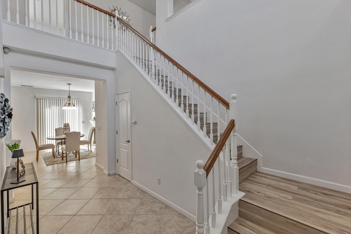 Detail Gallery Image 9 of 43 For 202 W Fauna Ave, Mountain House,  CA 95391 - 4 Beds | 3 Baths