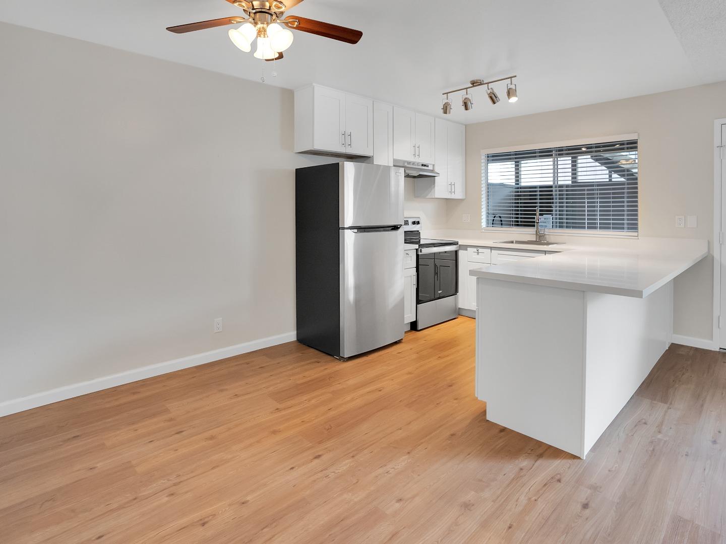 Detail Gallery Image 21 of 26 For 711 South St, Hollister,  CA 95023 - – Beds | – Baths