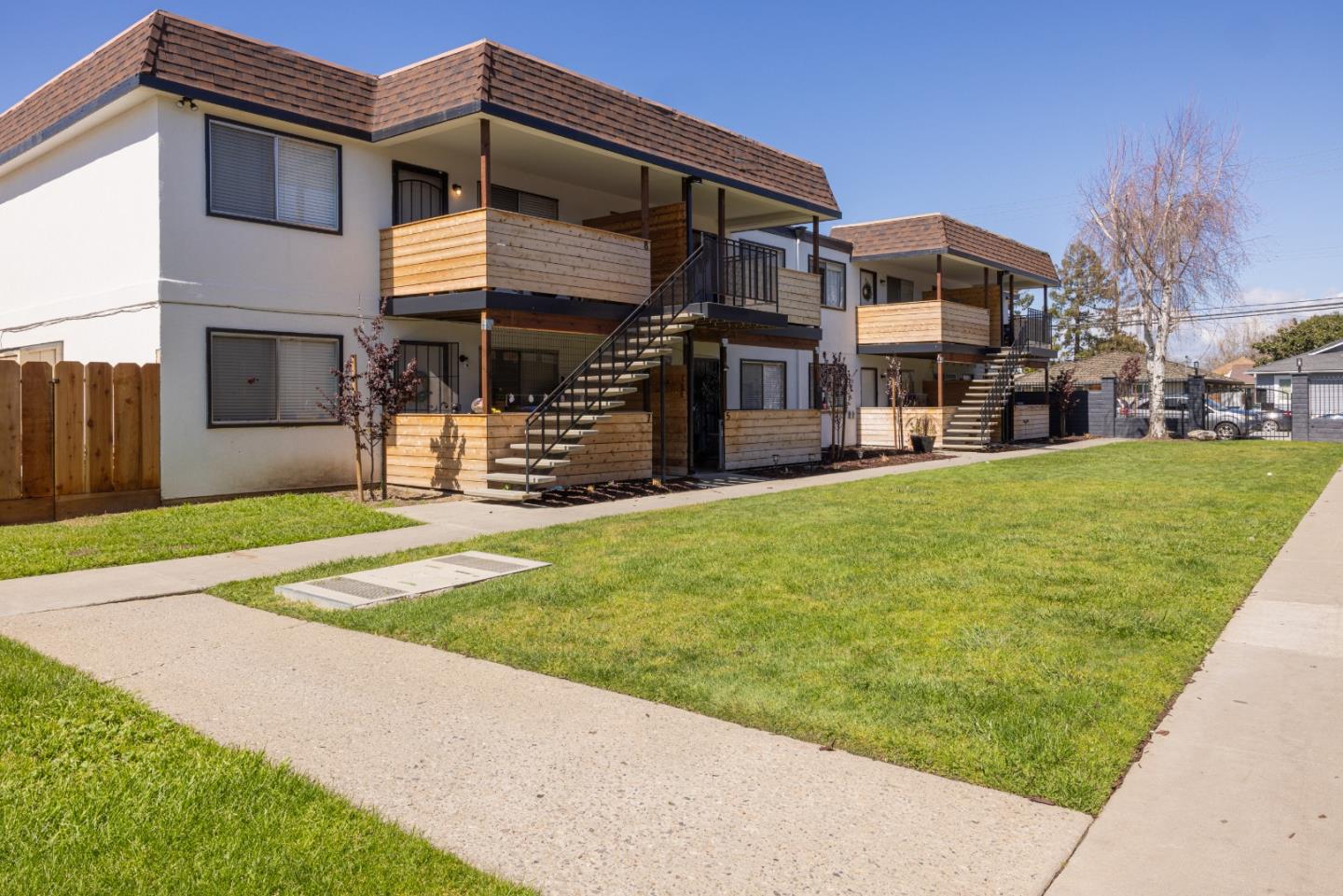 Detail Gallery Image 24 of 26 For 711 South St, Hollister,  CA 95023 - – Beds | – Baths