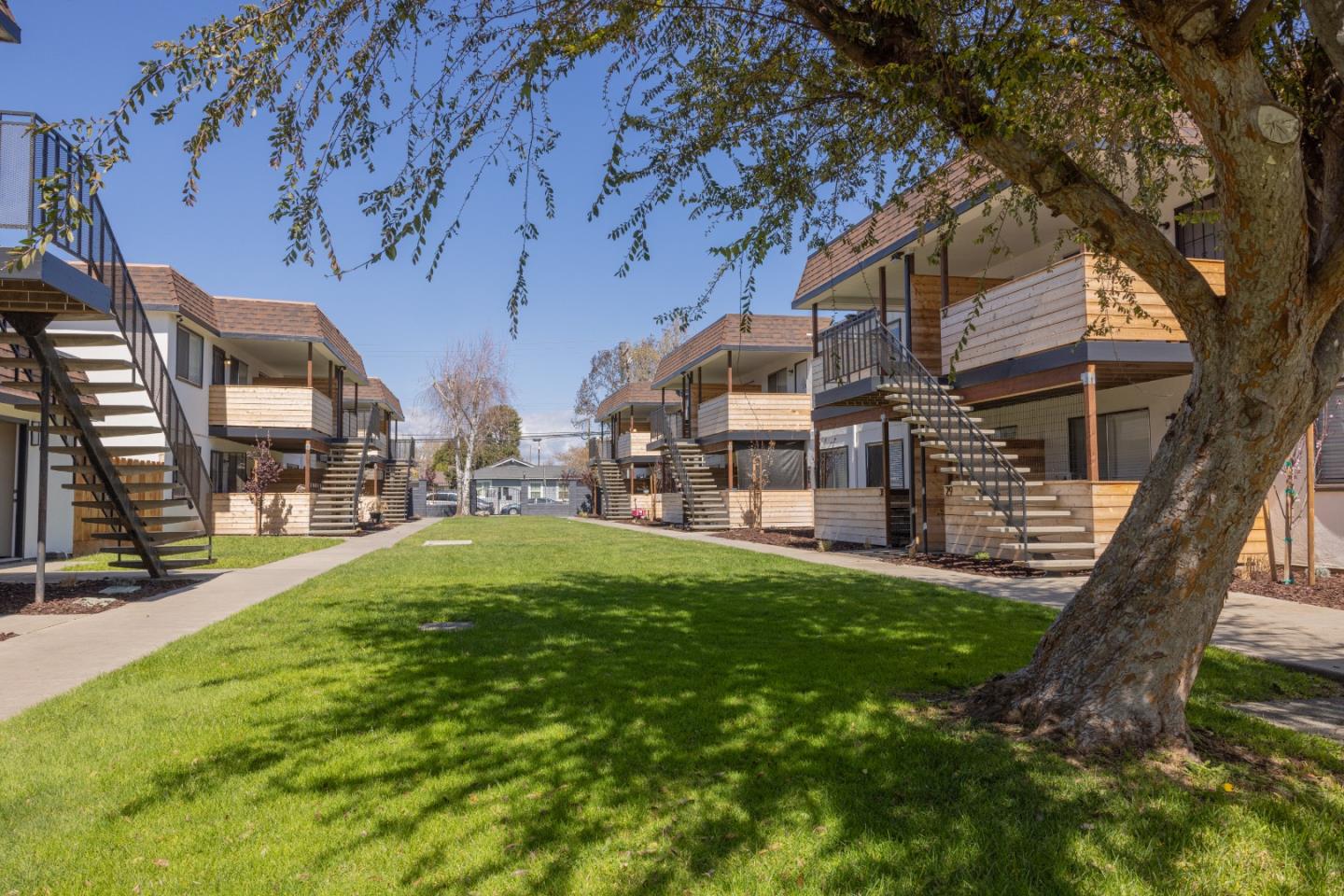 Detail Gallery Image 26 of 26 For 711 South St, Hollister,  CA 95023 - – Beds | – Baths