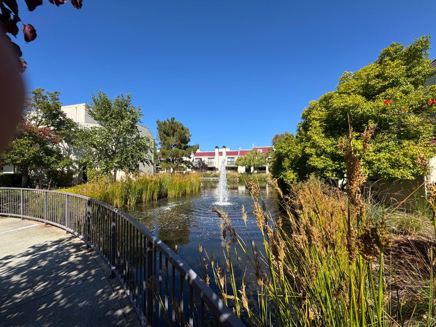 Detail Gallery Image 13 of 15 For 101 Shorebird Cir, Redwood City,  CA 94065 - 1 Beds | 1 Baths