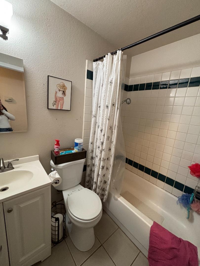 Detail Gallery Image 4 of 15 For 418 Calaveras Way, Greenfield,  CA 93927 - 3 Beds | 2 Baths