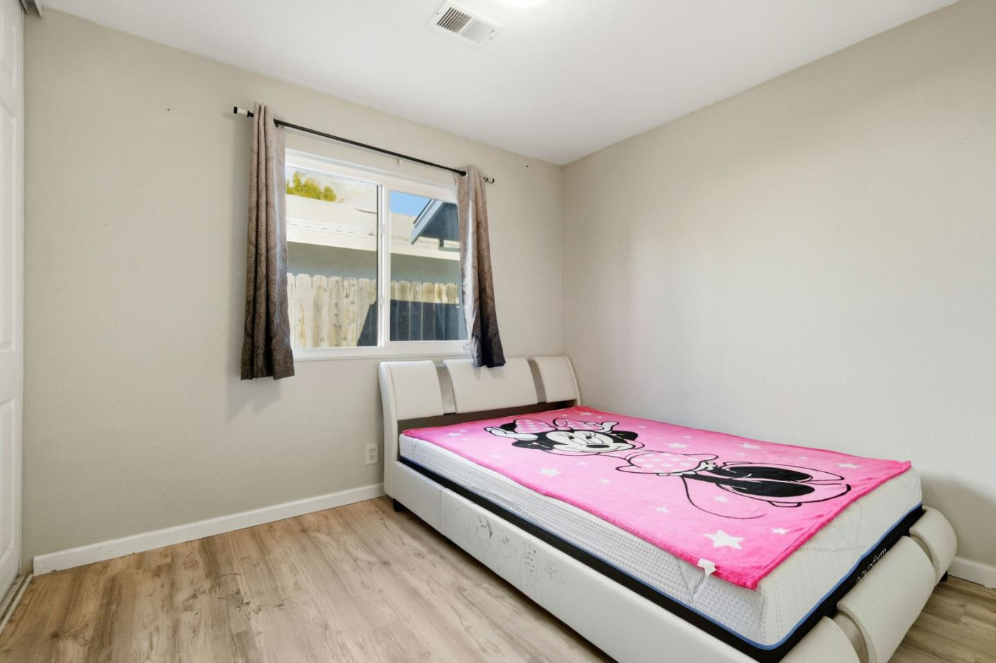 Detail Gallery Image 13 of 22 For 101 Serpentine Dr, Vallejo,  CA 94589 - 3 Beds | 2 Baths