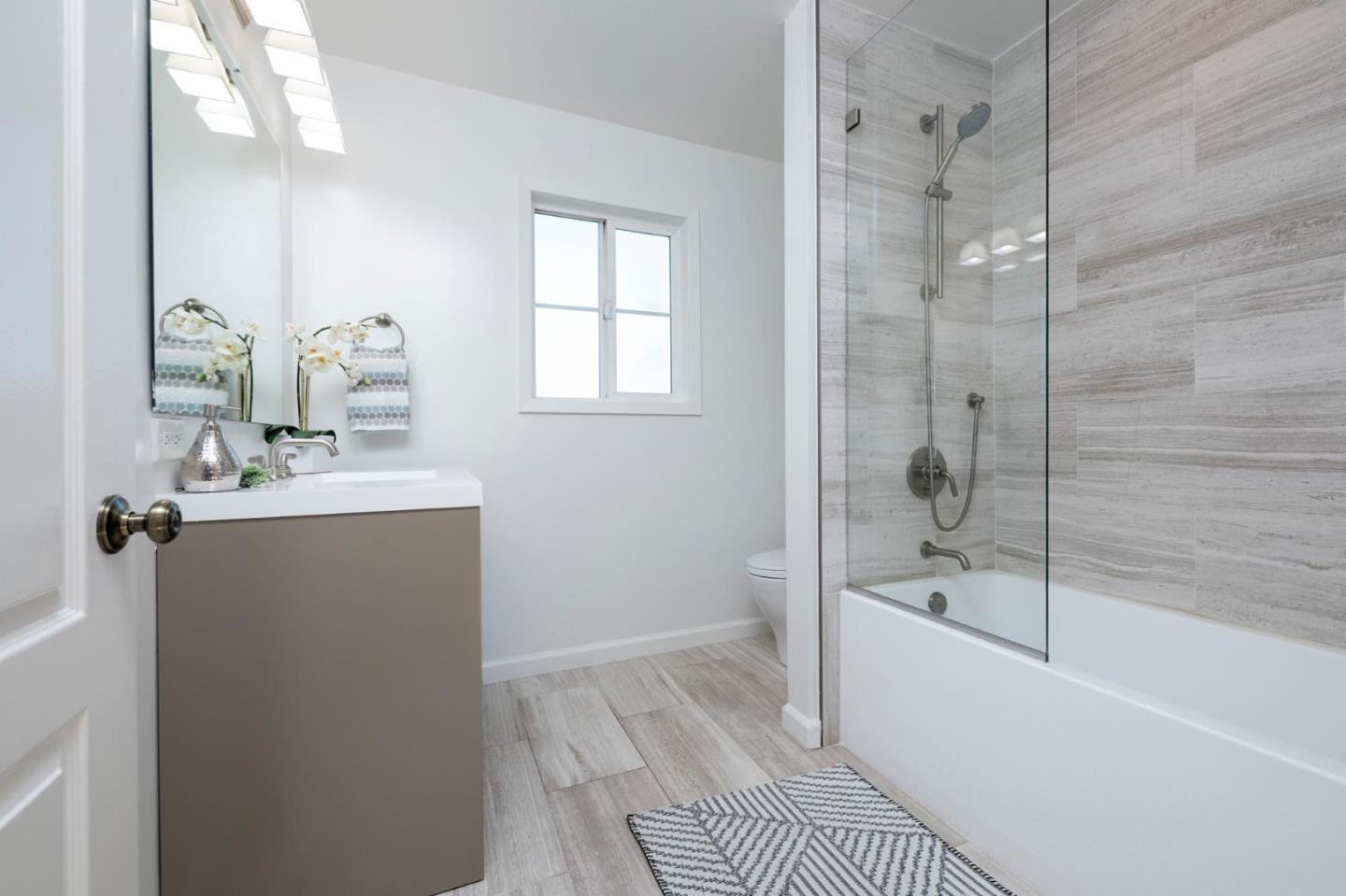 Detail Gallery Image 22 of 51 For 128 42nd Ave, San Mateo,  CA 94403 - 4 Beds | 2 Baths