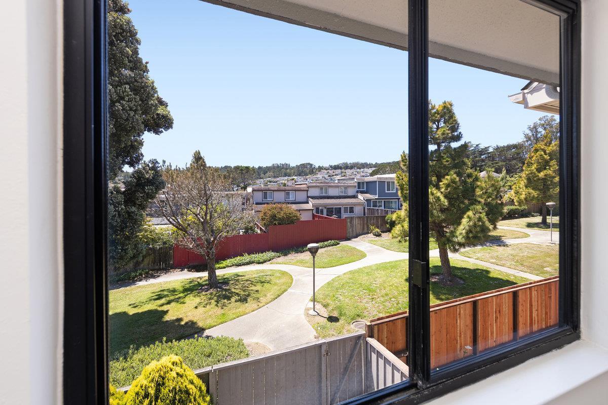 Detail Gallery Image 16 of 34 For 2449 Unwin Ct, South San Francisco,  CA 94080 - 4 Beds | 2/1 Baths