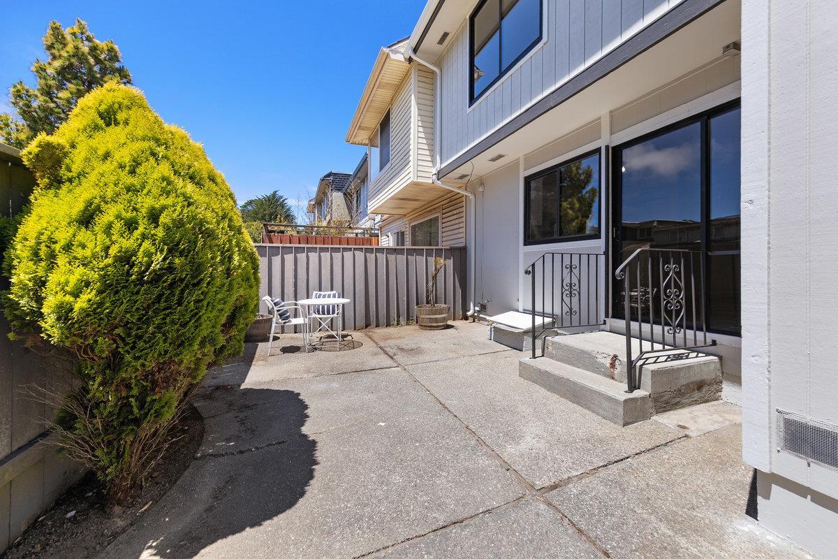 Detail Gallery Image 32 of 34 For 2449 Unwin Ct, South San Francisco,  CA 94080 - 4 Beds | 2/1 Baths