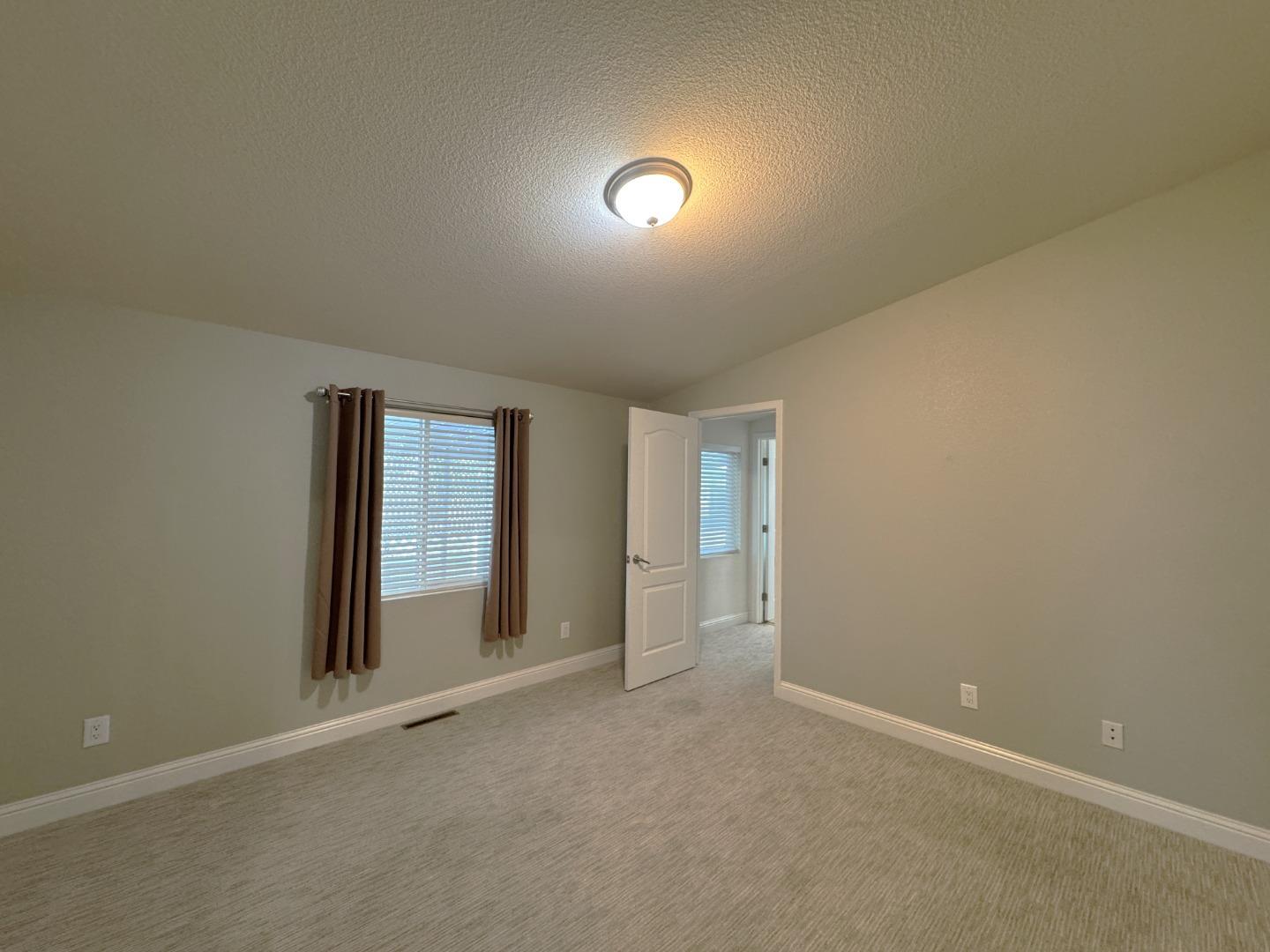 Detail Gallery Image 19 of 30 For 69 Creekside Dr #69,  Half Moon Bay,  CA 94019 - 3 Beds | 2 Baths