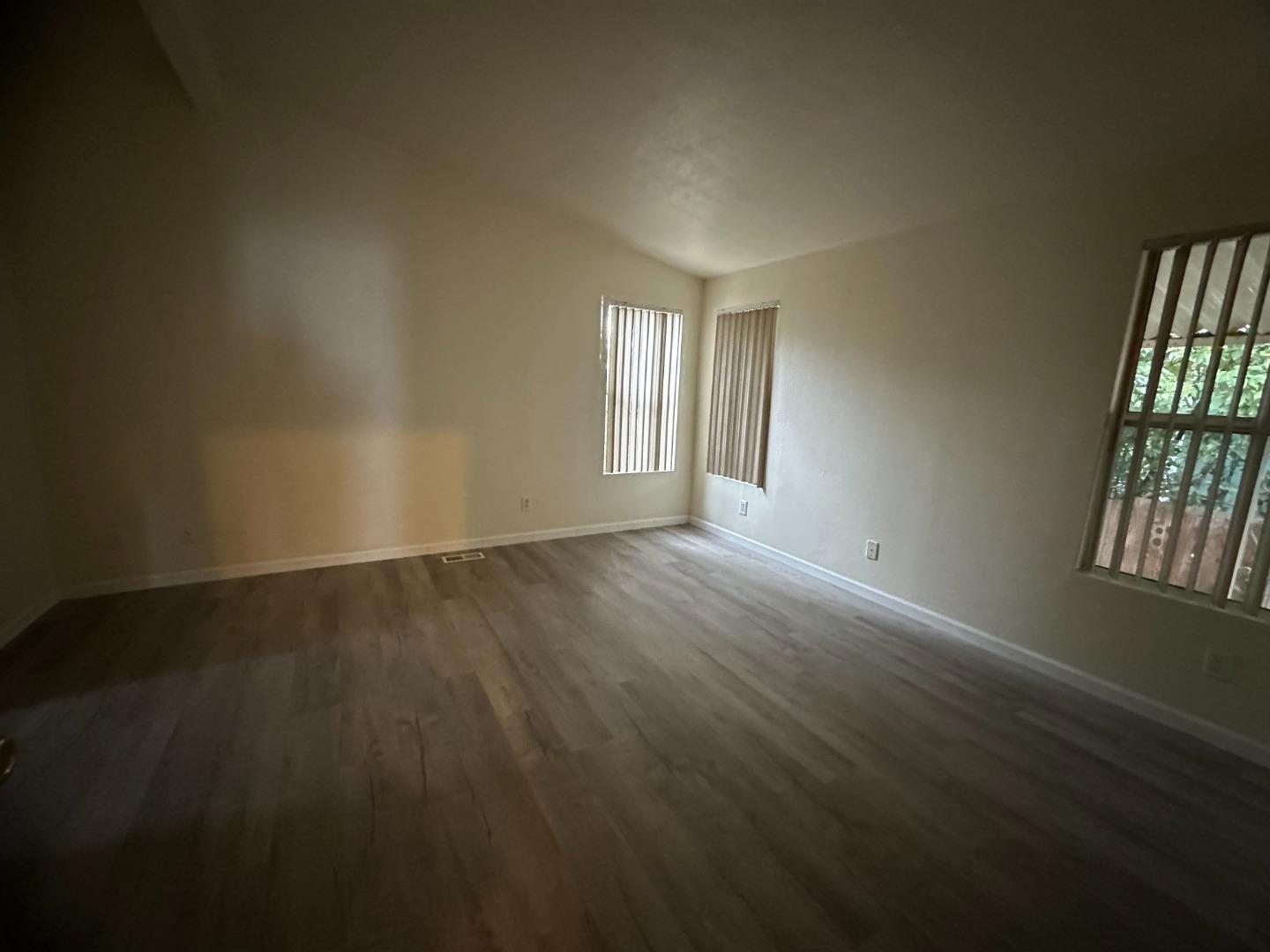 Detail Gallery Image 13 of 19 For 60 Rancho Dr #60,  Sonoma,  CA 95476 - 3 Beds | 2 Baths