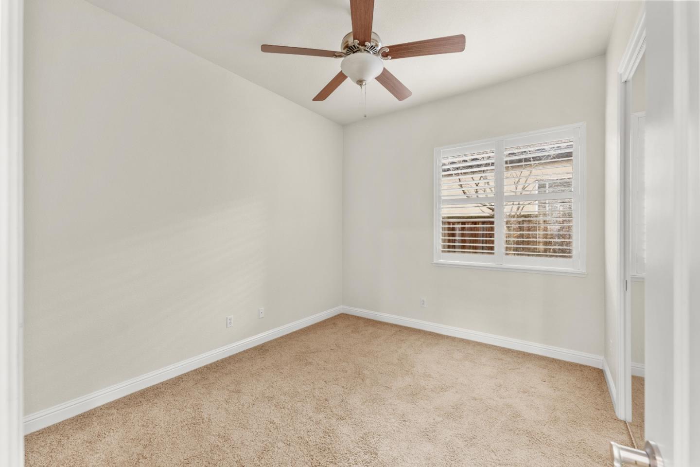 Detail Gallery Image 23 of 69 For 9555 Pinehurst Dr, Roseville,  CA 95747 - 5 Beds | 3/1 Baths