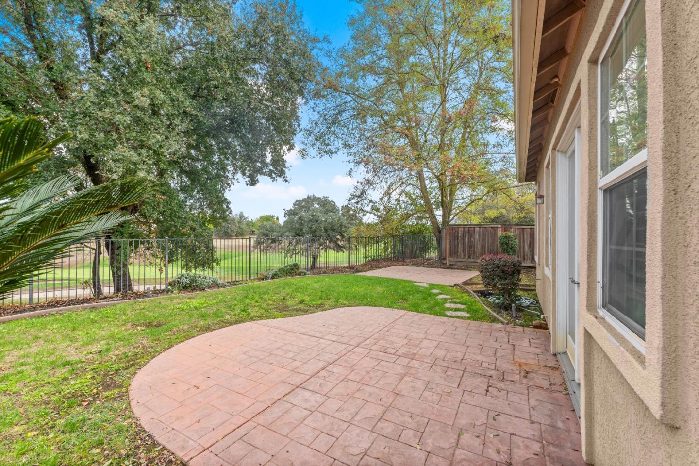 Detail Gallery Image 47 of 69 For 9555 Pinehurst Dr, Roseville,  CA 95747 - 5 Beds | 3/1 Baths