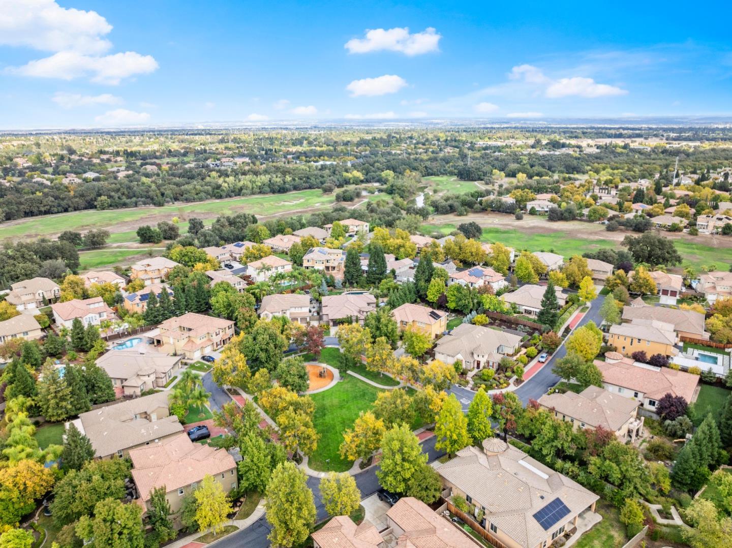 Detail Gallery Image 62 of 69 For 9555 Pinehurst Dr, Roseville,  CA 95747 - 5 Beds | 3/1 Baths