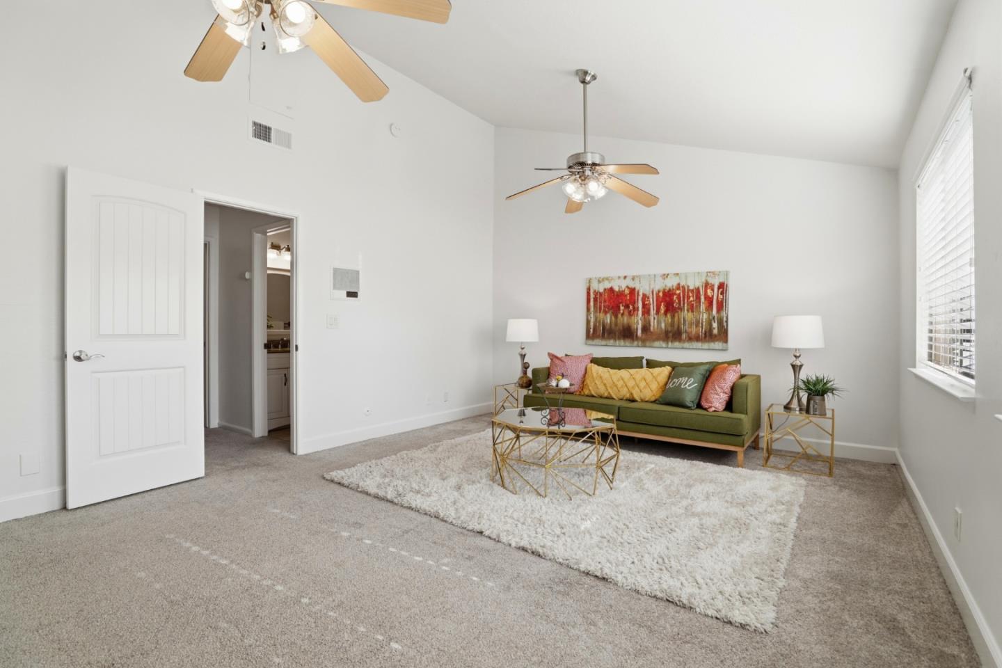 Detail Gallery Image 21 of 38 For 215 Elm Wood Ct, Los Gatos,  CA 95032 - 3 Beds | 2/1 Baths