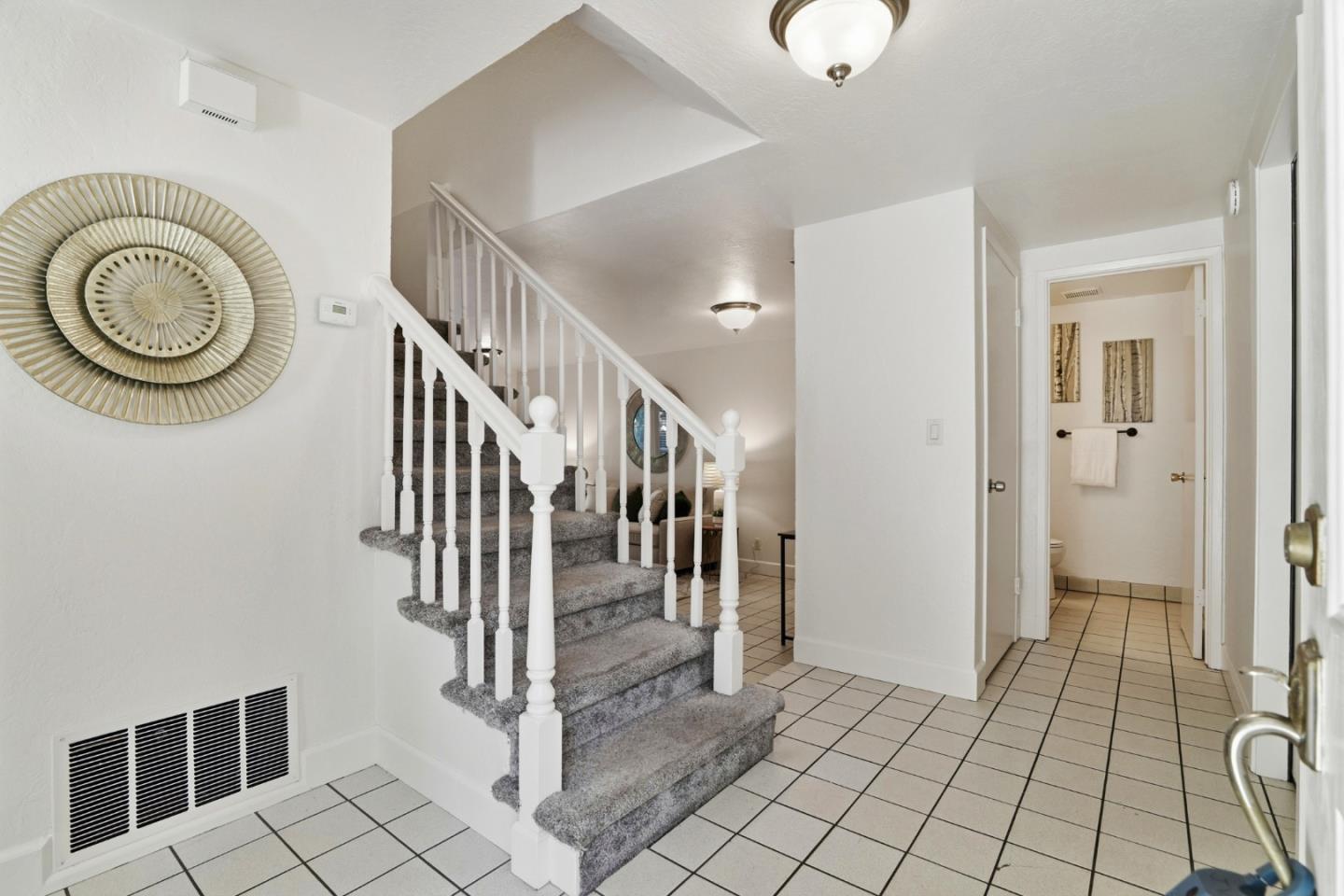 Detail Gallery Image 5 of 38 For 215 Elm Wood Ct, Los Gatos,  CA 95032 - 3 Beds | 2/1 Baths