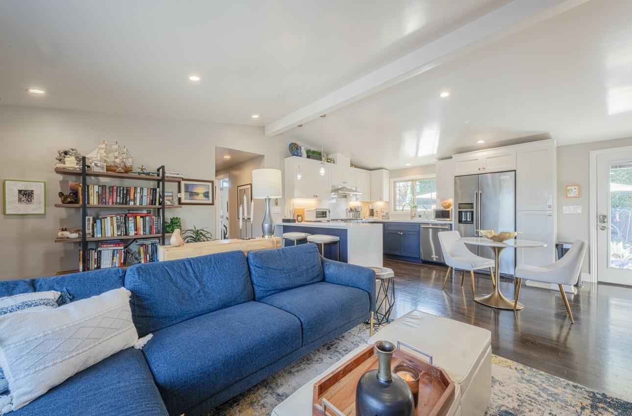 Detail Gallery Image 9 of 35 For 1388 Boles Ct, Seaside,  CA 93955 - 3 Beds | 2 Baths