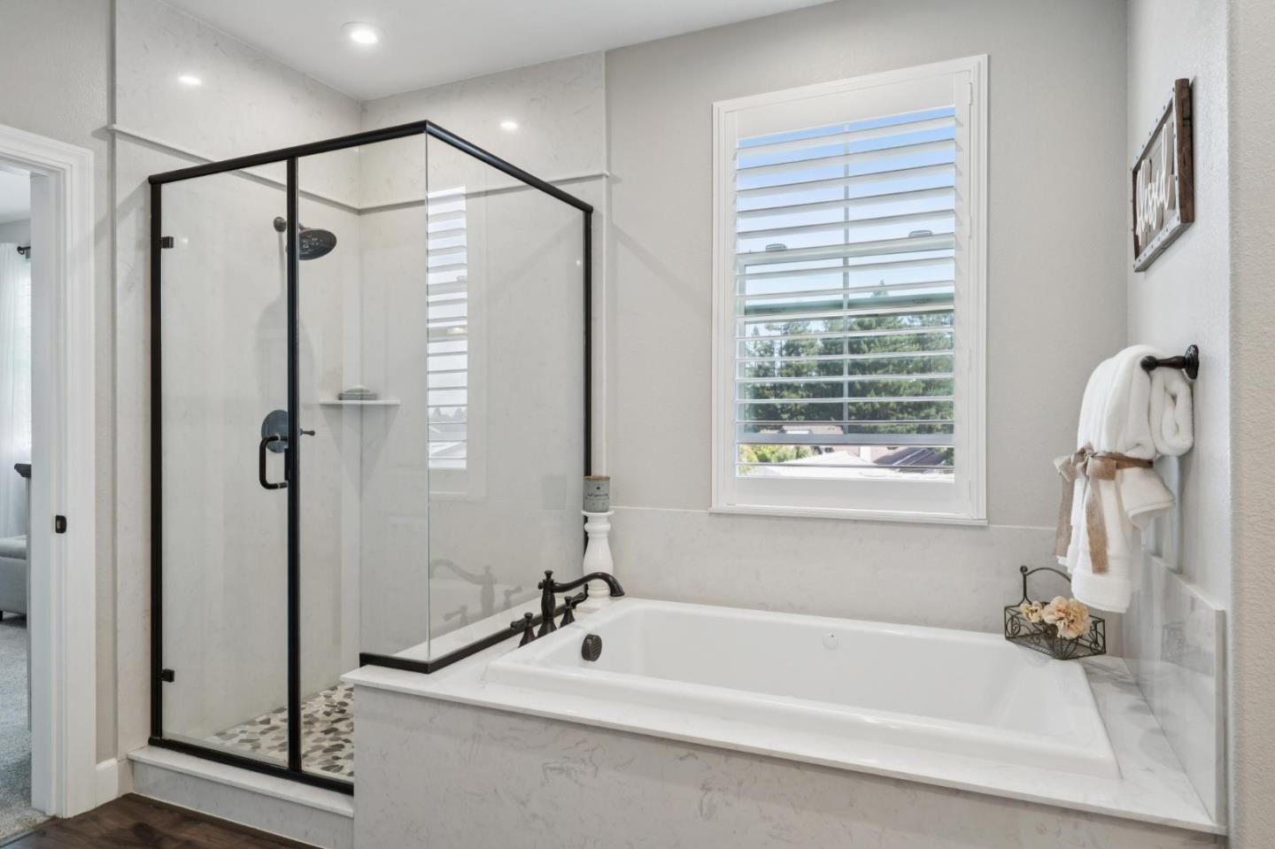 Detail Gallery Image 24 of 57 For 95 Jagla St, Cotati,  CA 94931 - 4 Beds | 4 Baths