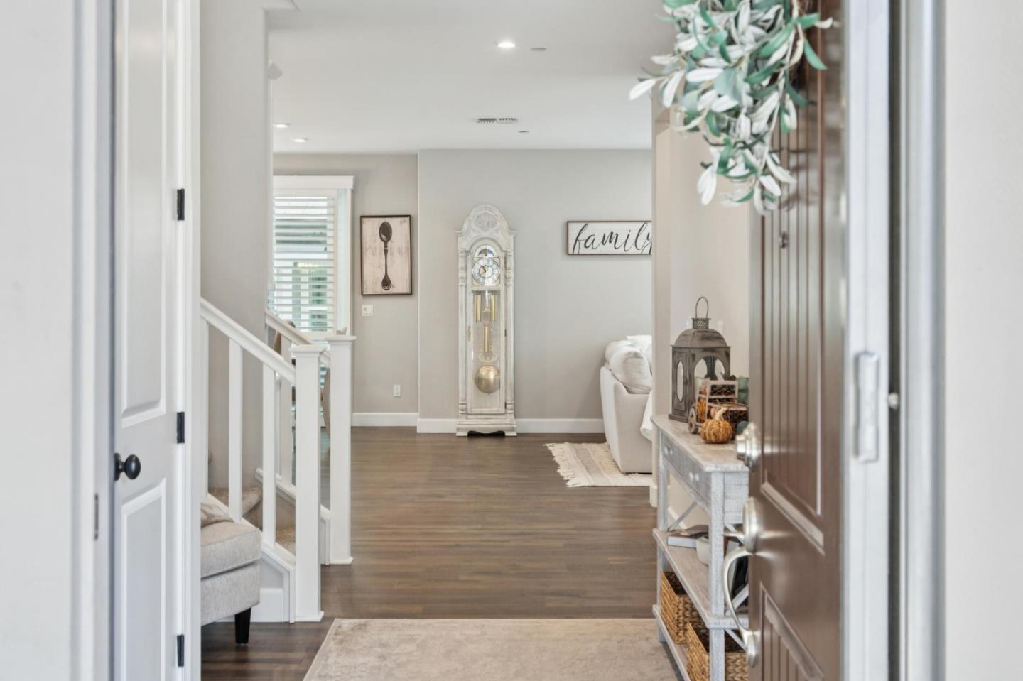 Detail Gallery Image 7 of 57 For 95 Jagla St, Cotati,  CA 94931 - 4 Beds | 4 Baths