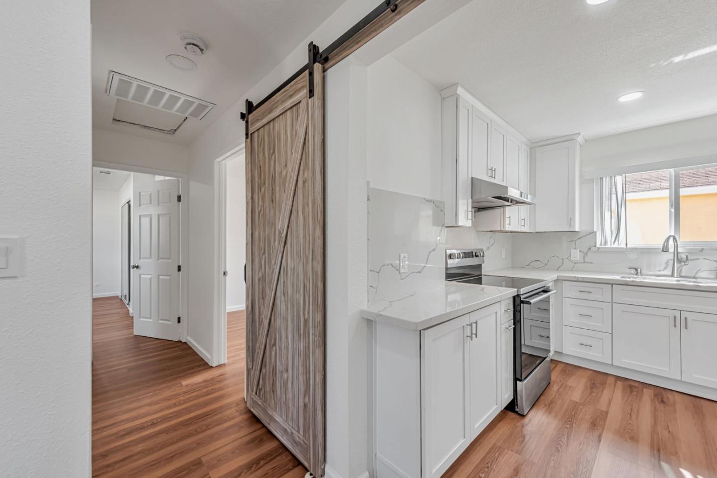 Detail Gallery Image 10 of 30 For 25654 Franklin Ave, Hayward,  CA 94544 - 3 Beds | 2 Baths