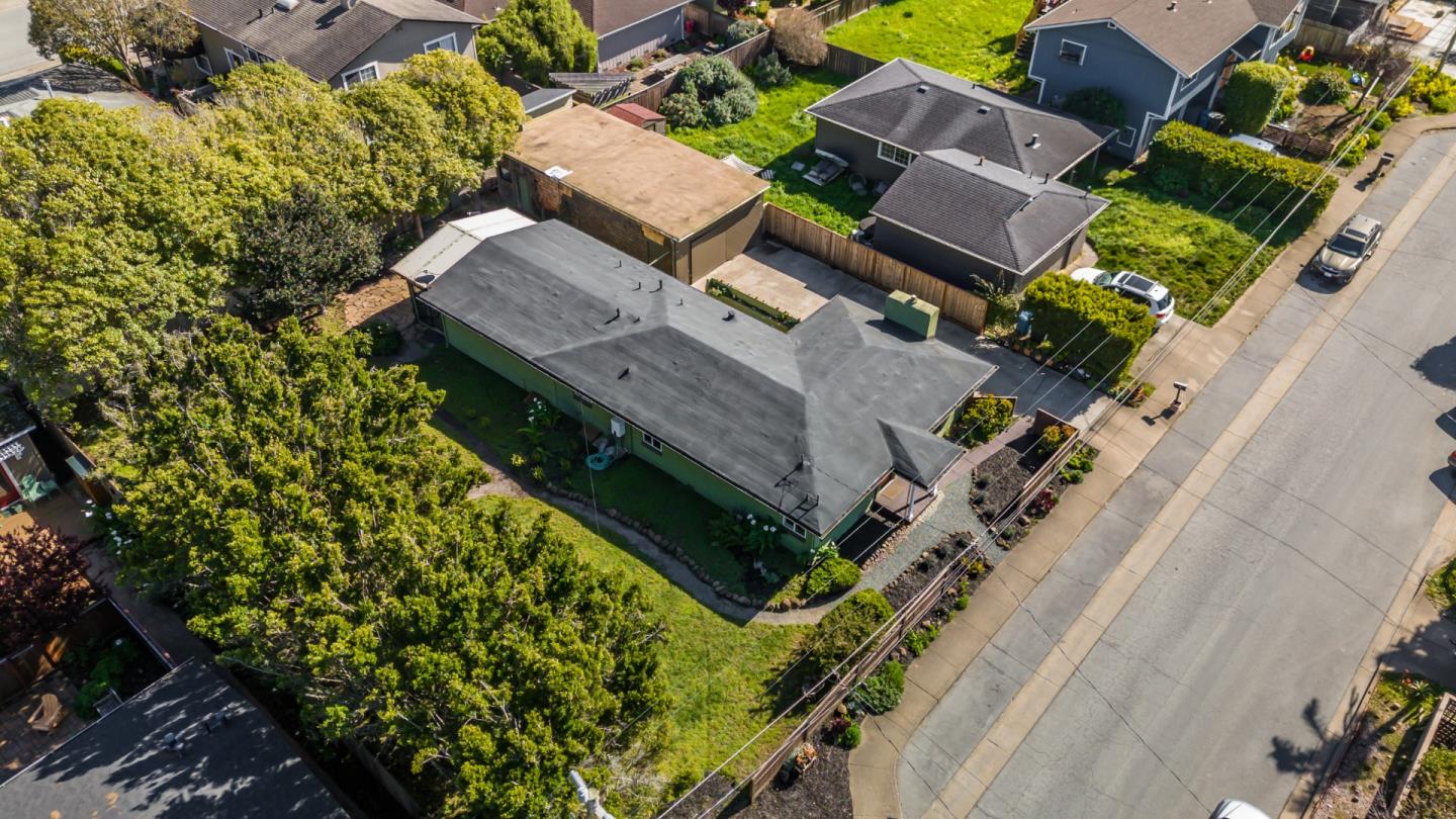 Detail Gallery Image 34 of 34 For 414 Vermont Ave, Moss Beach,  CA 94038 - 3 Beds | 2 Baths