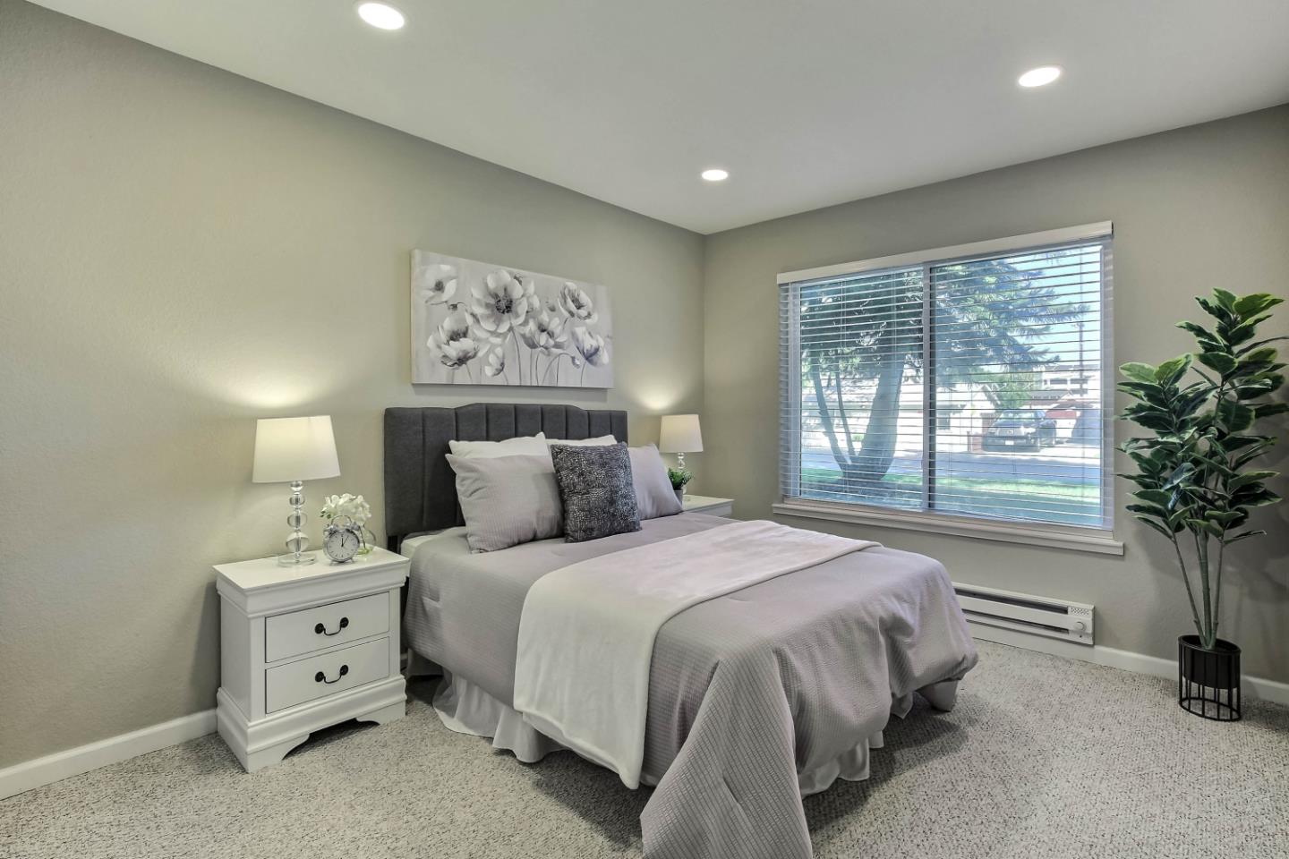 Detail Gallery Image 12 of 23 For 744 Teatree Ct, San Jose,  CA 95128 - 2 Beds | 2 Baths